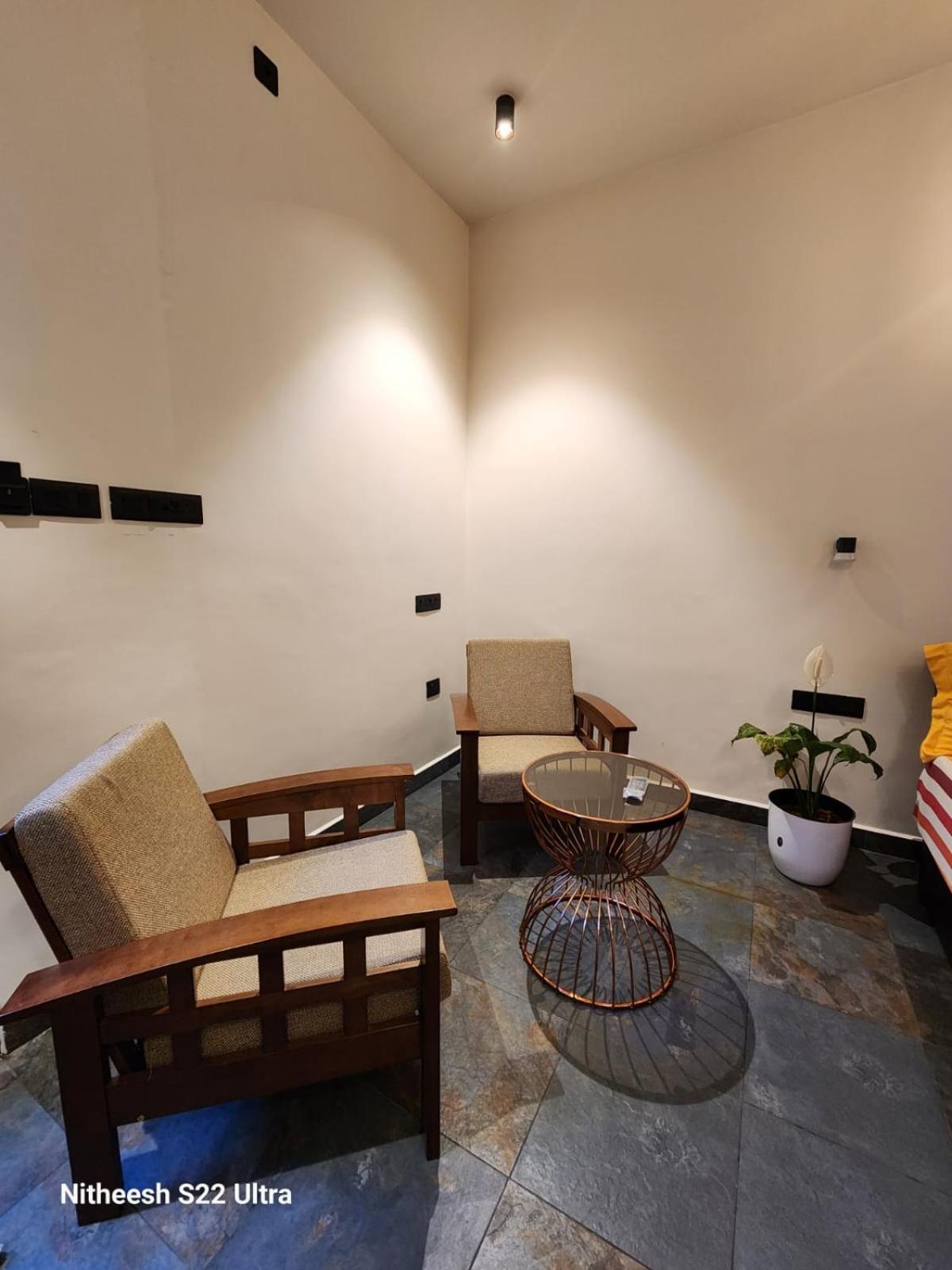 Mickey Homestay Thekkady Buitenkant foto